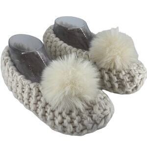 Knit Faux Fur Pom Slipper Sz 6 - 7 Faux Sherpa Lined Stretchy Nubs on Bottom